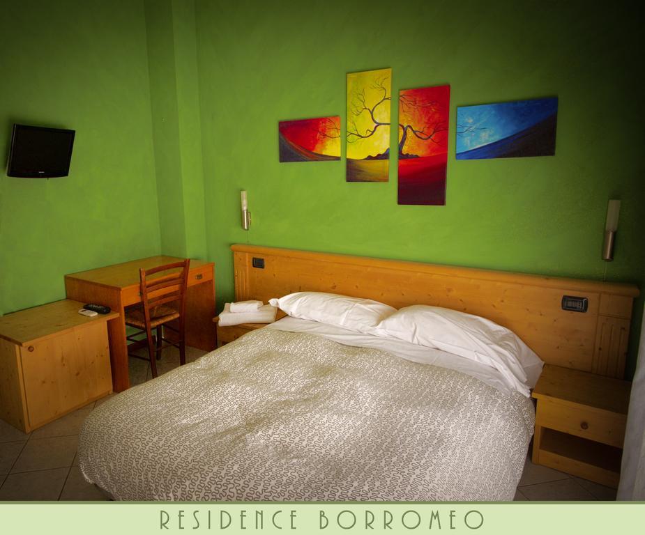 Borromeo Residenze Service S.A.S Peschiera Borromeo Bagian luar foto