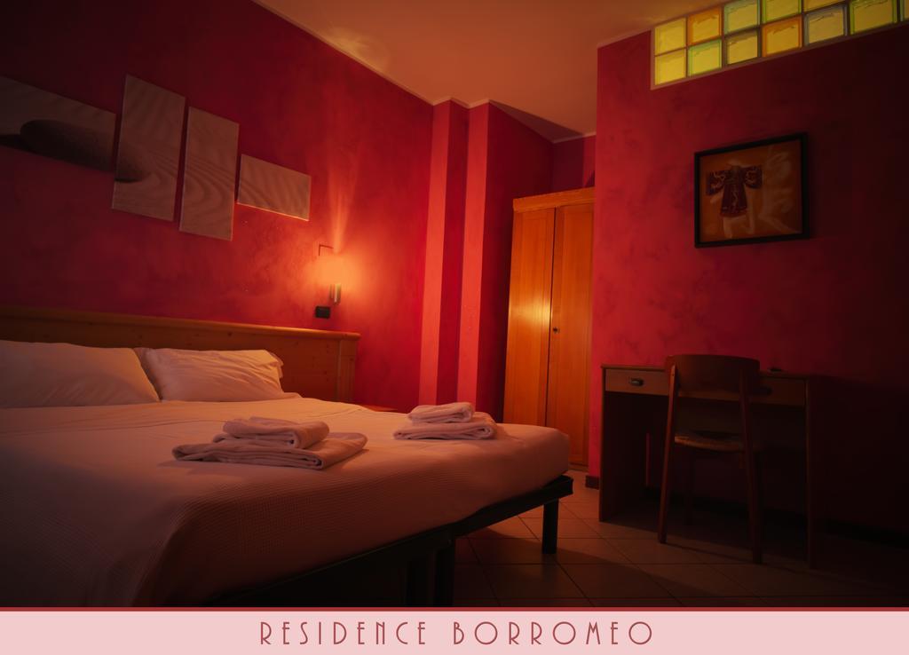 Borromeo Residenze Service S.A.S Peschiera Borromeo Bagian luar foto