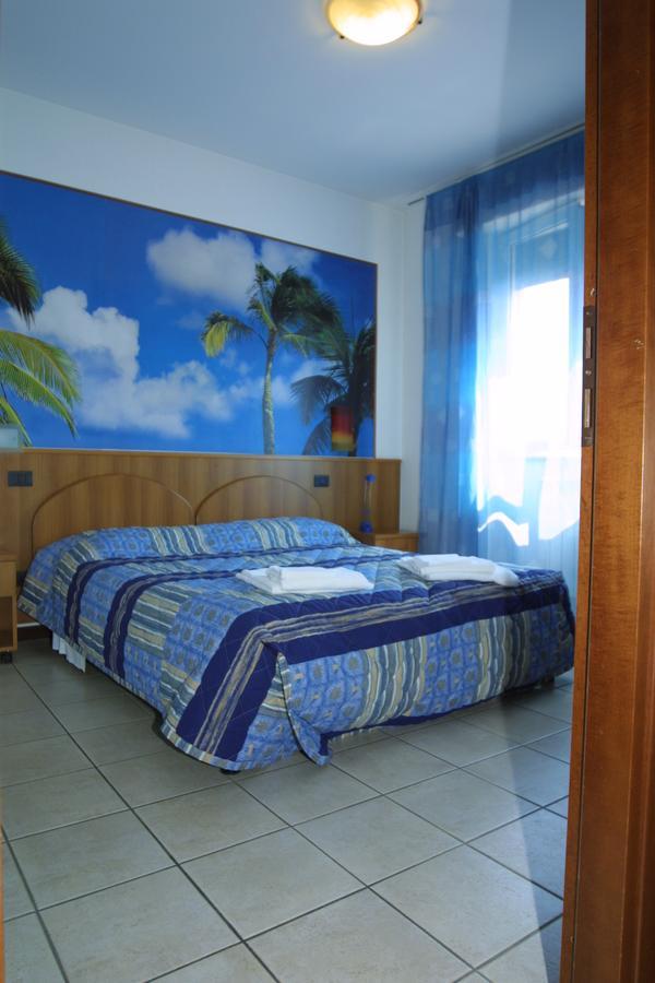 Borromeo Residenze Service S.A.S Peschiera Borromeo Bagian luar foto